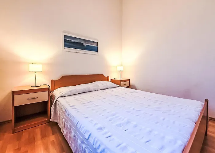 Apartamento Tatjana-2 By Interhome